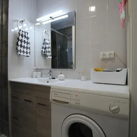 Apartamento Apolo By Ole شقة تورّيفيِخا